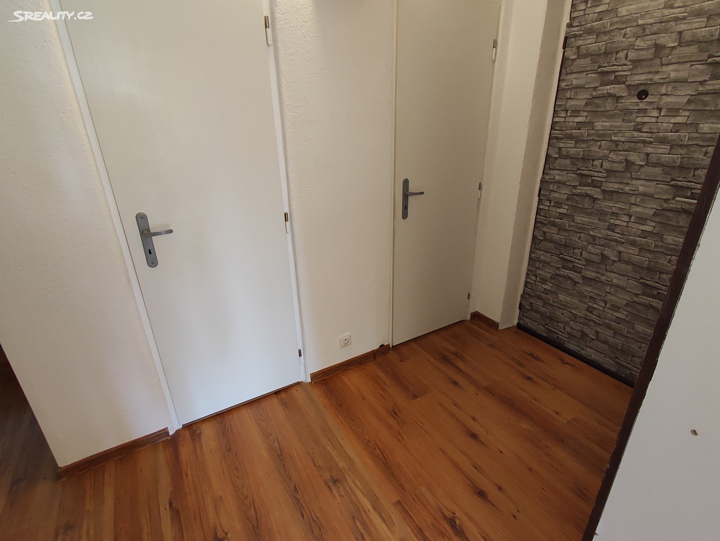Pronájem bytu 1+1 37 m², Nová Role, okres Karlovy Vary