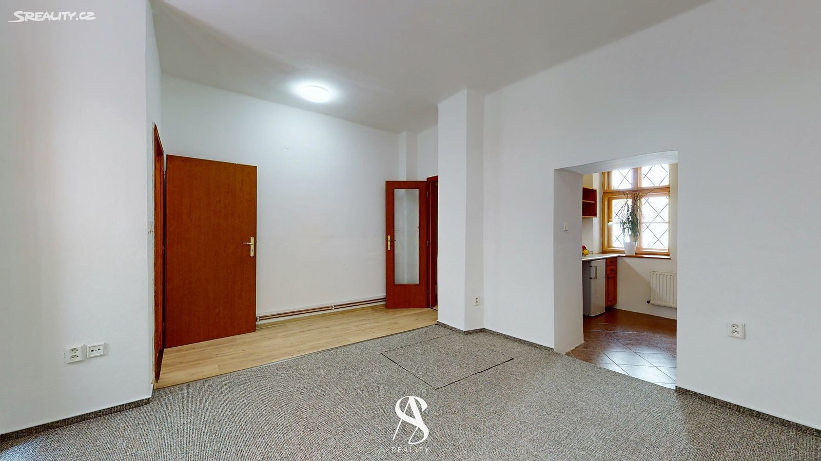 Pronájem bytu 1+1 32 m², Školní, Olomouc