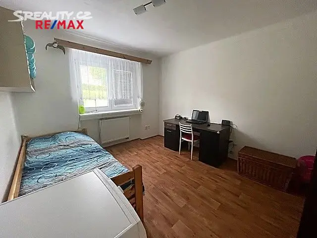 Pronájem bytu 2+1 54 m², Smetanova, Chvaletice