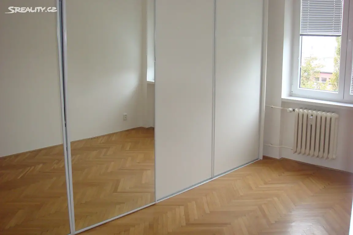 Pronájem bytu 2+1 52 m², Jihlavská, Praha 4 - Michle