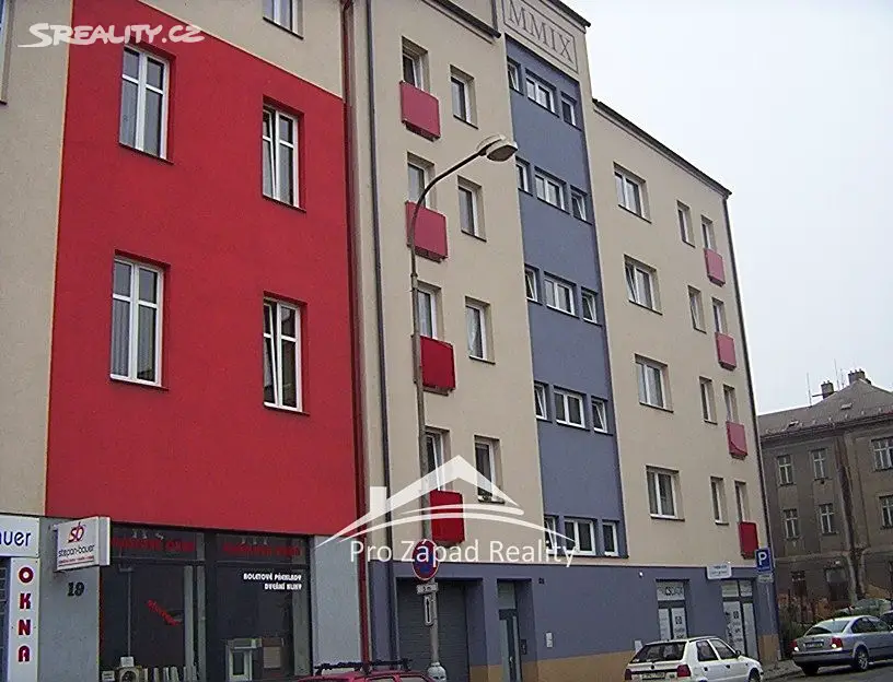 Pronájem bytu 2+kk 48 m², Poděbradova, Plzeň - Jižní Předměstí