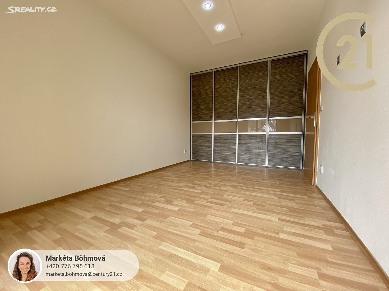 Pronájem bytu 3+1 90 m², Sluneční stráň, Liberec - Liberec XV-Starý Harcov