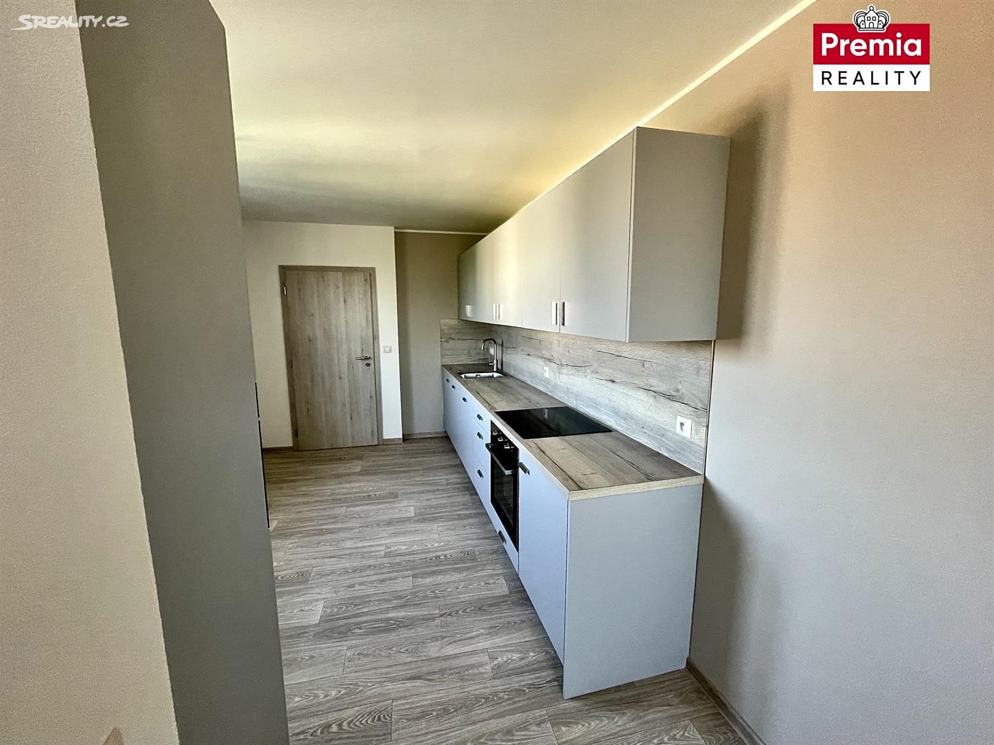 Prodej bytu 3+kk 91 m², Hrádek, okres Znojmo