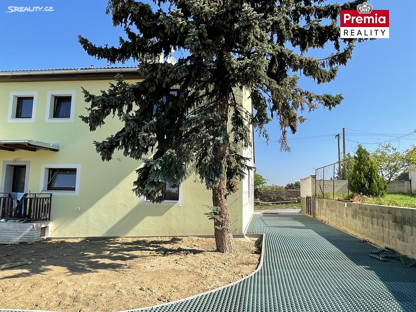 Prodej bytu 3+kk 91 m², Hrádek, okres Znojmo