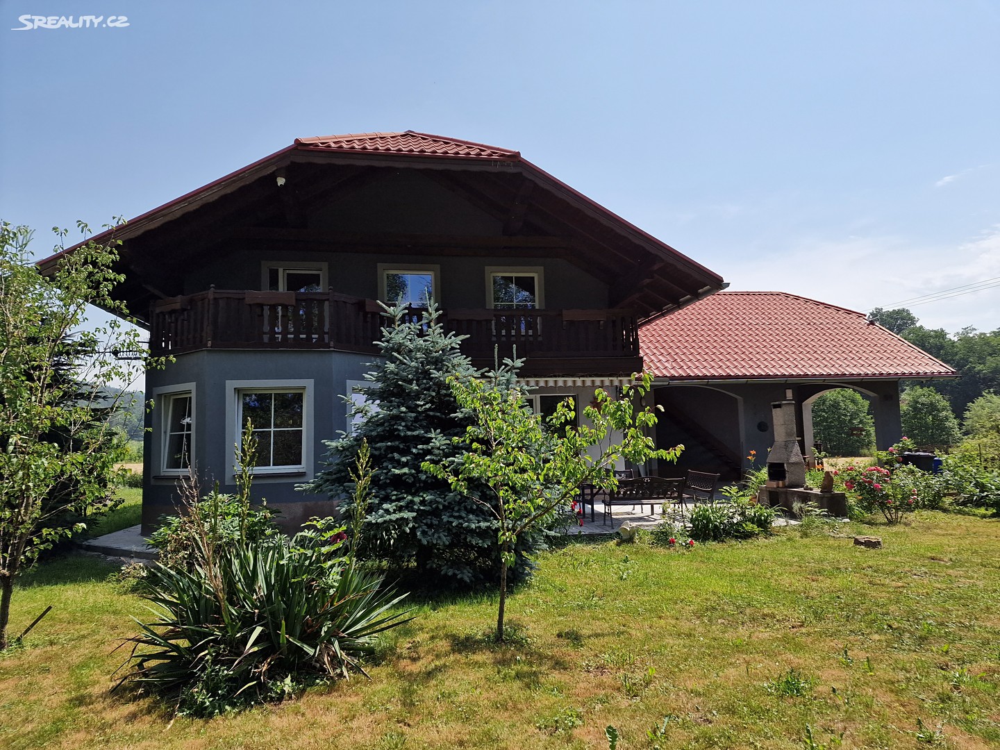 Prodej  rodinného domu 350 m², pozemek 1 228 m², Nenačovice, okres Beroun