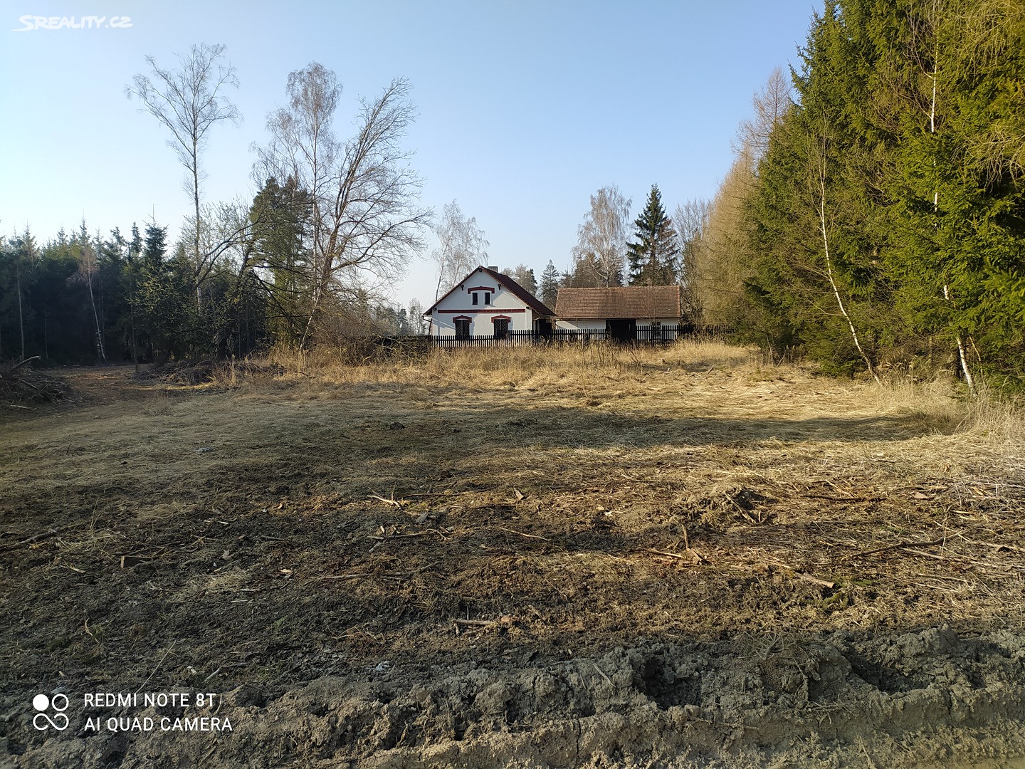 Prodej  stavebního pozemku 1 713 m², Dolní Kralovice - Vraždovy Lhotice, okres Benešov