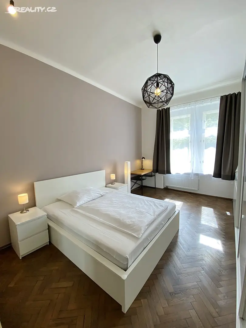 Prodej bytu 2+kk 48 m², Zoubkova, Praha 5 - Smíchov