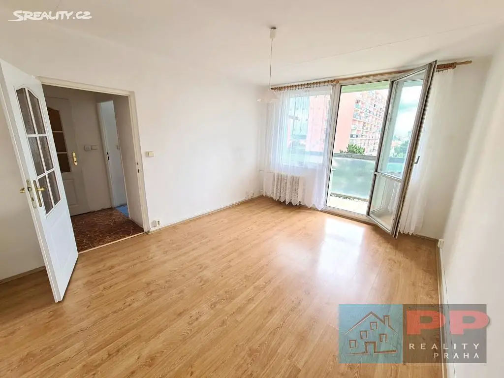 Pronájem bytu 1+1 37 m², Jabloňová, Praha 10 - Záběhlice