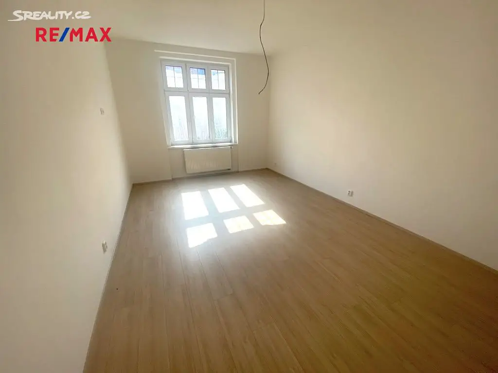 Pronájem bytu 4+kk 93 m², Klatovská třída, Plzeň - Jižní Předměstí