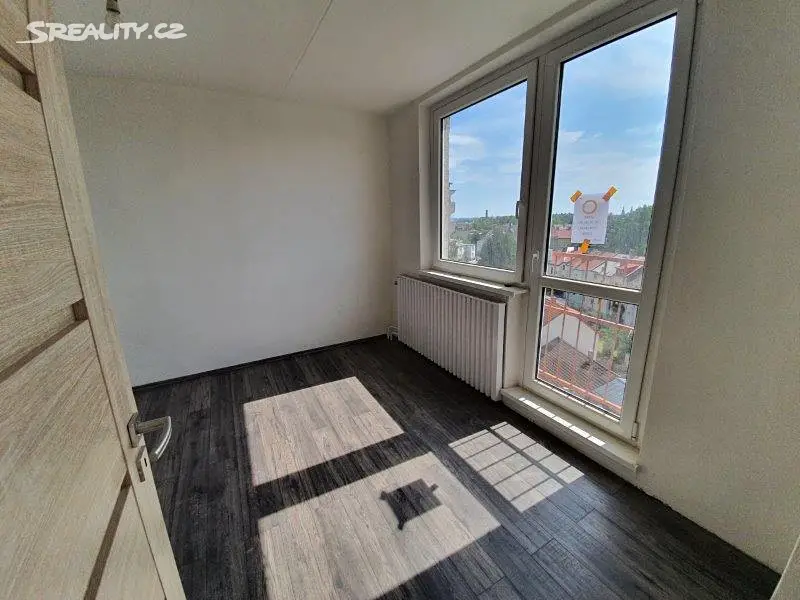 Prodej bytu 3+1 74 m², Vrchlického, Jihlava