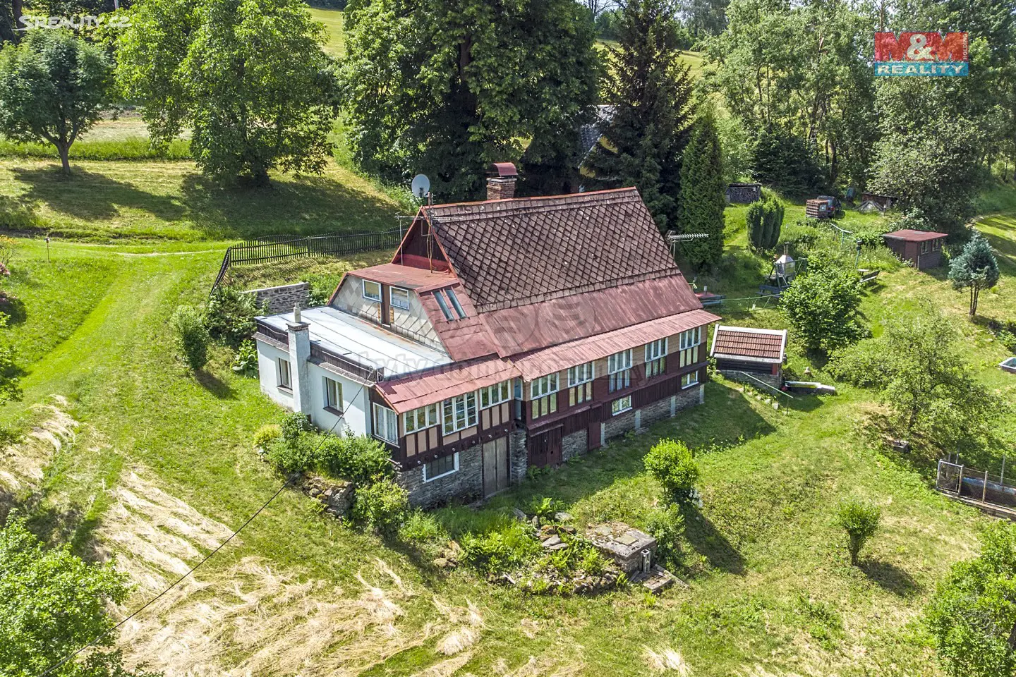 Prodej  chalupy 190 m², pozemek 739 m², Zlatá Olešnice - Stanový, okres Jablonec nad Nisou