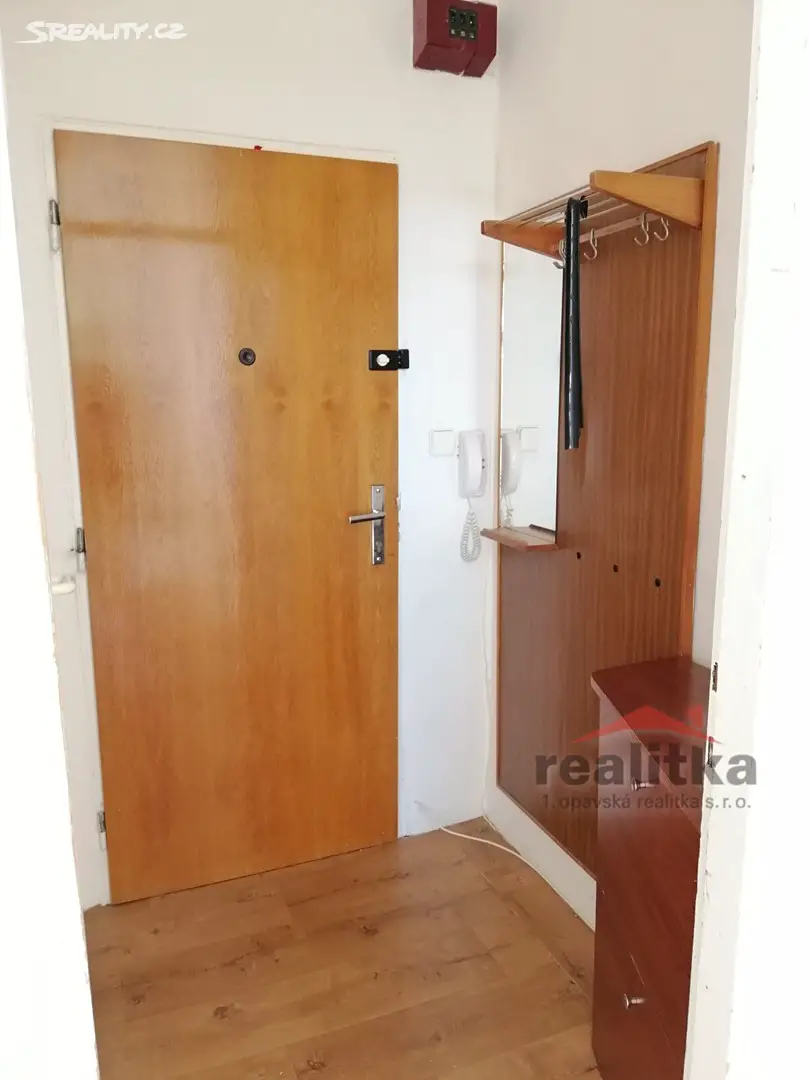 Pronájem bytu 1+kk 21 m², Edvarda Beneše, Opava - Kateřinky