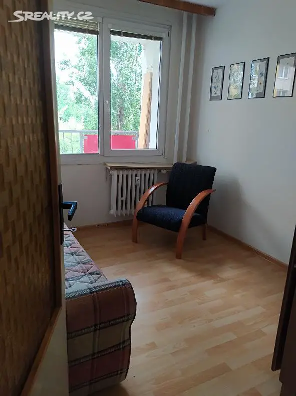 Prodej bytu 3+1 78 m², Chabařovická, Praha - Kobylisy