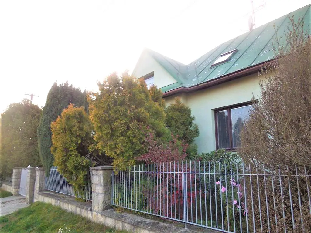 Prodej  rodinného domu 120 m², pozemek 555 m², Fryšták - Vítová, okres Zlín