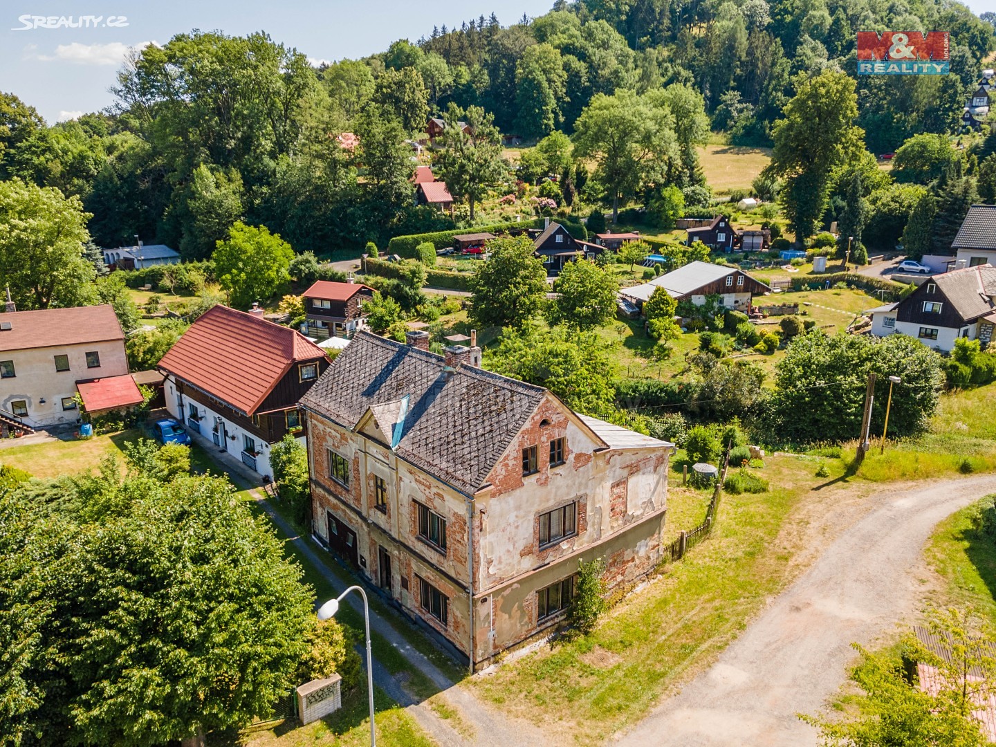 Prodej  rodinného domu 340 m², pozemek 383 m², Skalice u České Lípy, okres Česká Lípa