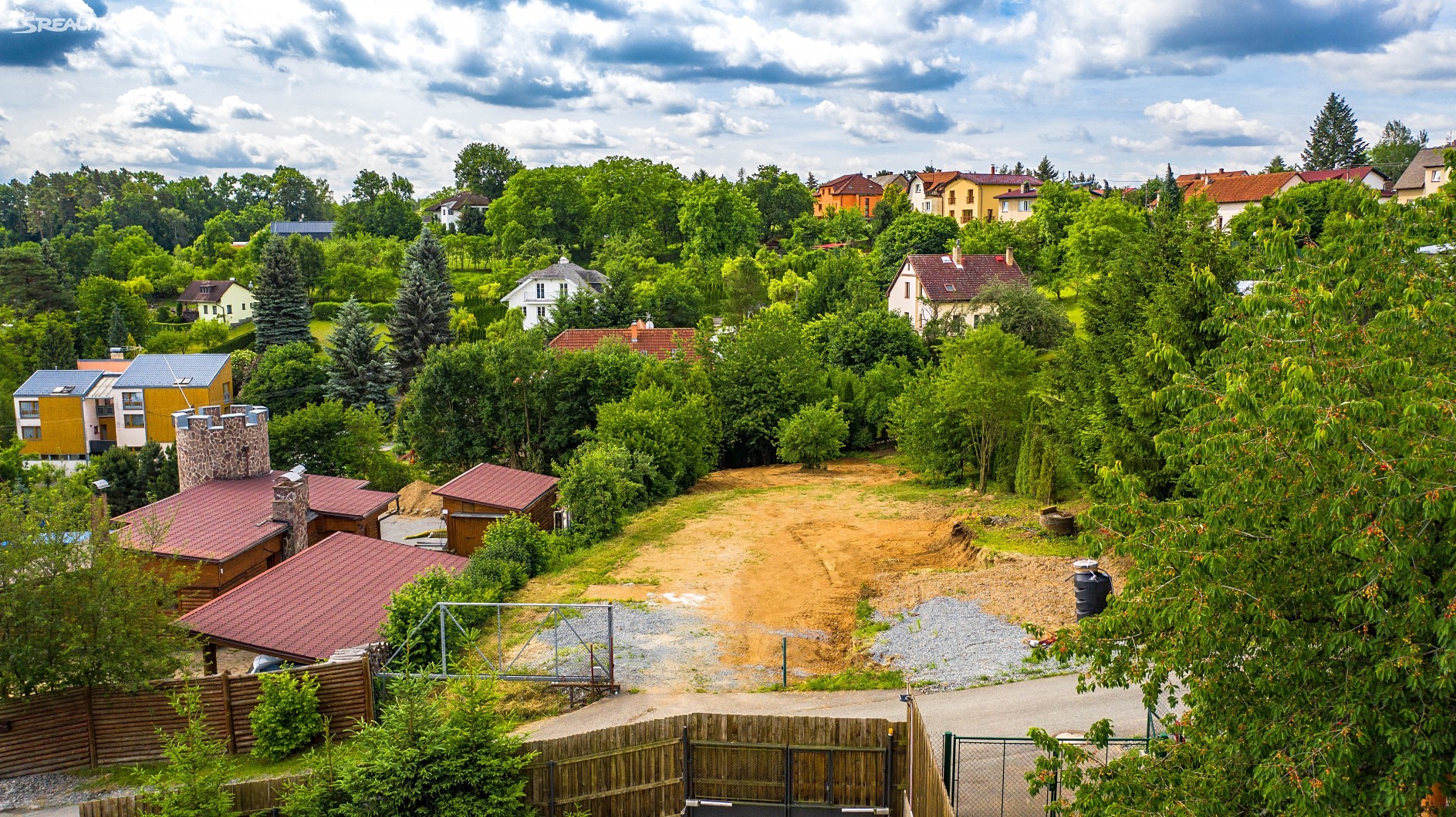 Prodej  stavebního pozemku 976 m², Mnichovice - Božkov, okres Praha-východ