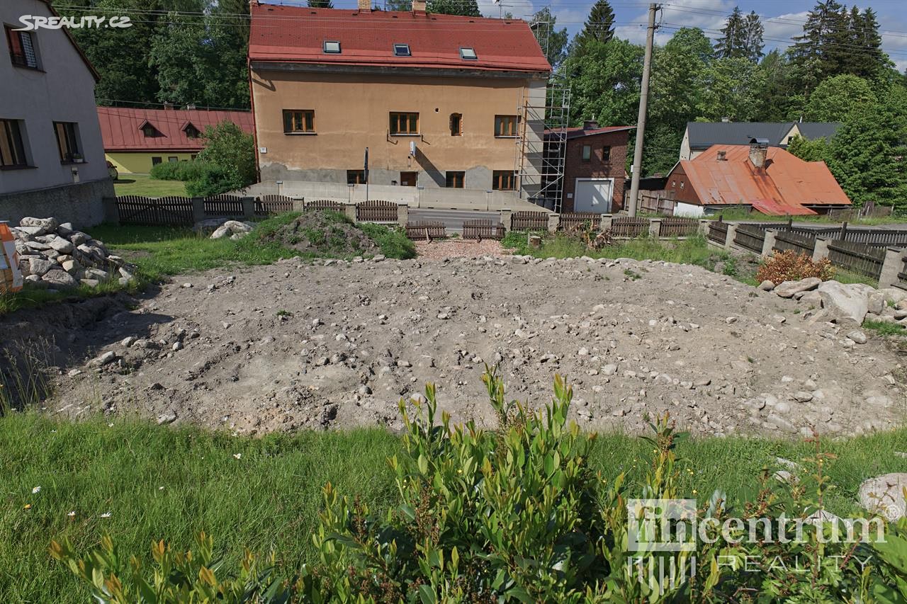 Prodej  stavebního pozemku 702 m², Smržovka, okres Jablonec nad Nisou