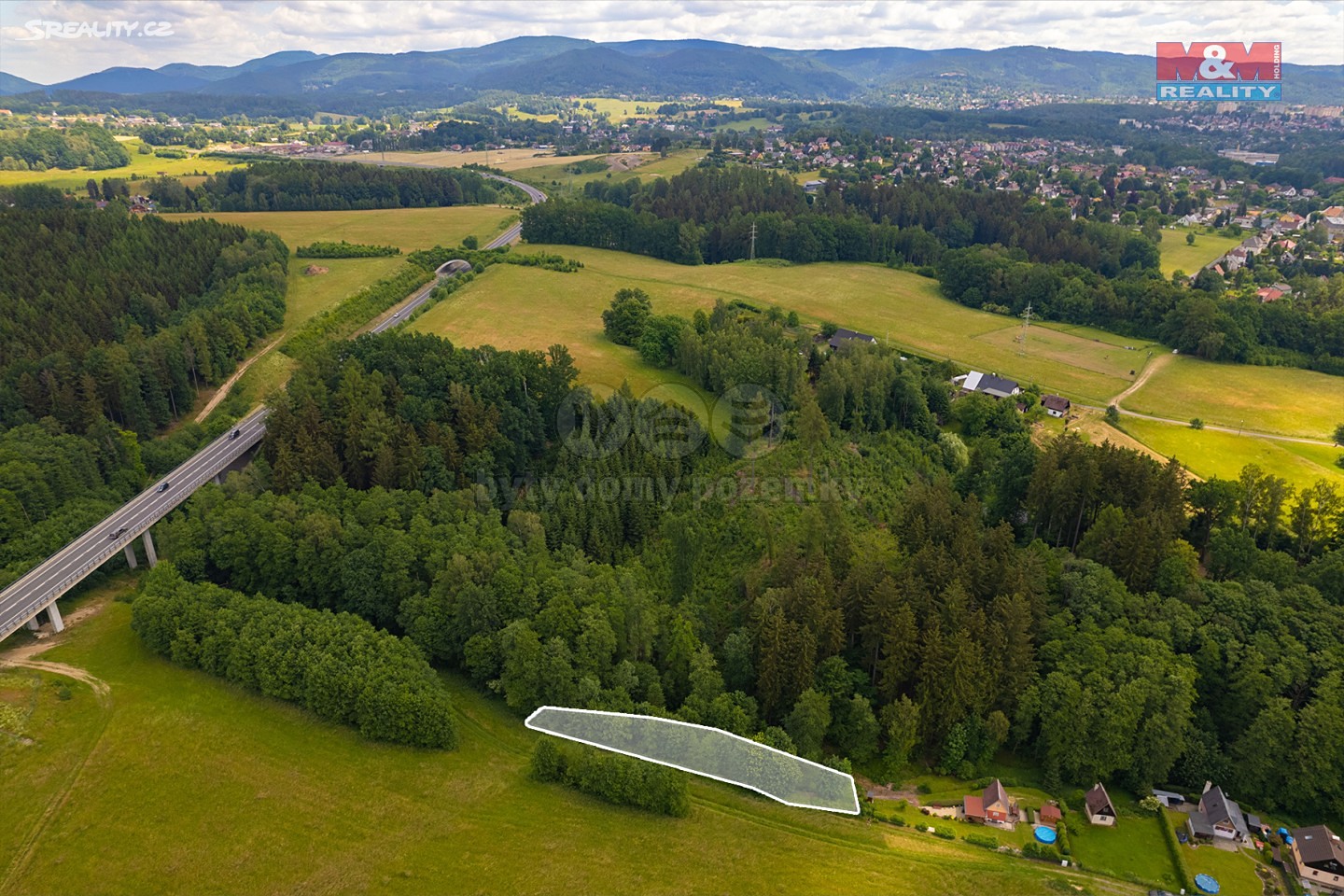 Prodej  pozemku 958 m², Stráž nad Nisou, okres Liberec