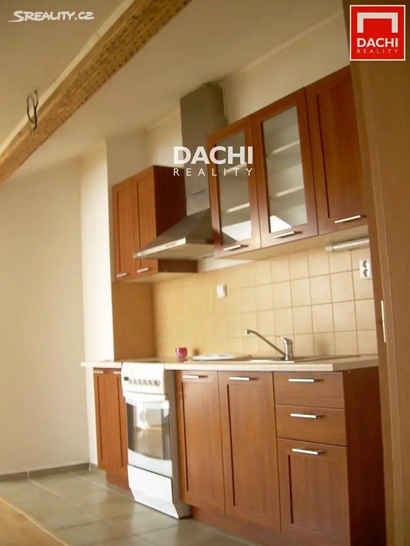 Pronájem bytu 1+1 55 m² (Podkrovní), Šemberova, Olomouc