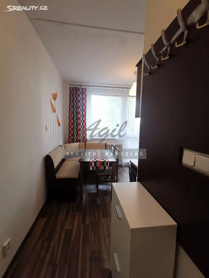 Pronájem bytu 1+1 30 m², Šlapanice, okres Brno-venkov