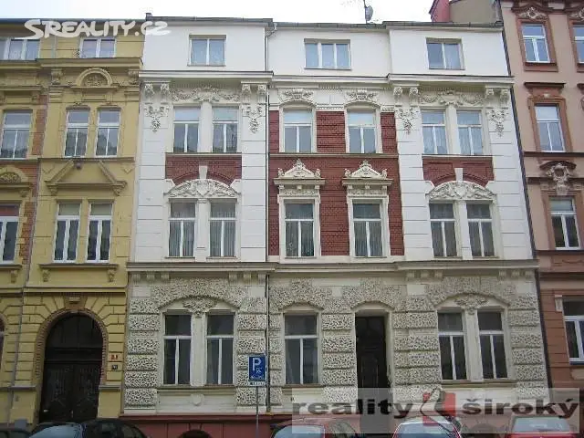 Pronájem bytu 2+1 60 m², 28. října, Děčín - Děčín I-Děčín