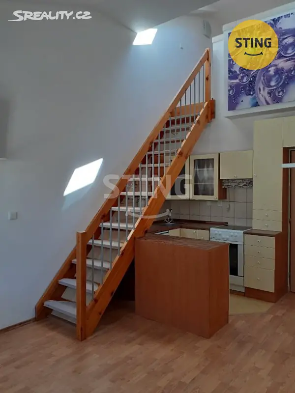 Pronájem bytu 2+kk 39 m², Na Lánech, Ostrava - Nová Ves