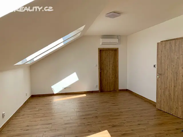 Pronájem bytu 3+kk 67 m², Jiřího Šotky, Nové Strašecí