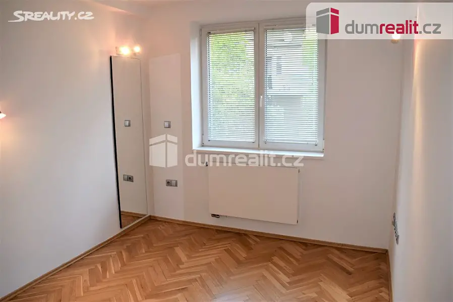 Pronájem bytu 3+kk 80 m², Na Černém vrchu, Praha 5 - Smíchov