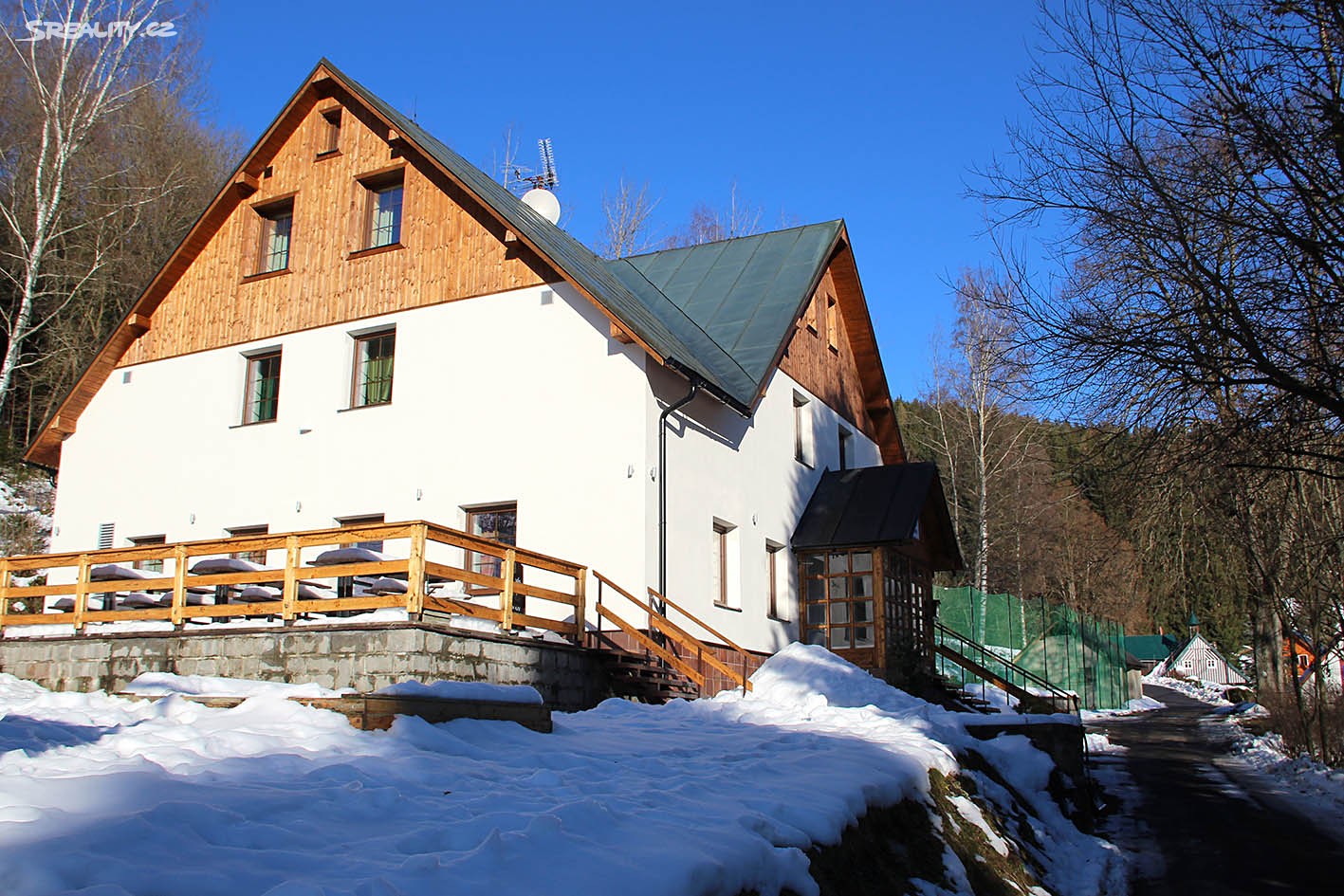 Prodej  chaty 16 m², pozemek 3 328 m², Jablonec nad Jizerou - Horní Dušnice, okres Semily