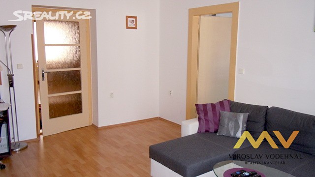 Pronájem bytu 3+1 85 m², Břetislavova, Hradec Králové - Pražské Předměstí