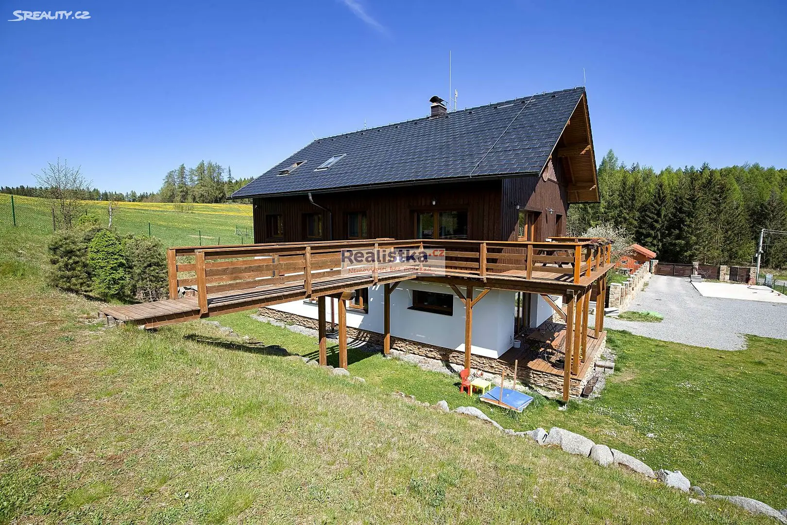 Prodej  rodinného domu 300 m², pozemek 5 434 m², Hlavňovice - Libětice, okres Klatovy