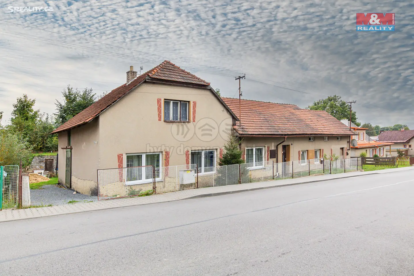 Prodej  rodinného domu 350 m², pozemek 723 m², Trpín, okres Svitavy