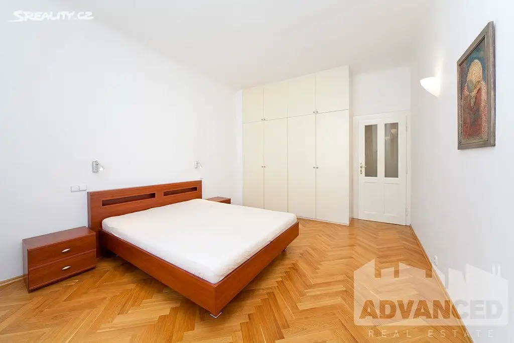 Pronájem bytu 2+1 74 m², Elišky Krásnohorské, Praha 1 - Josefov