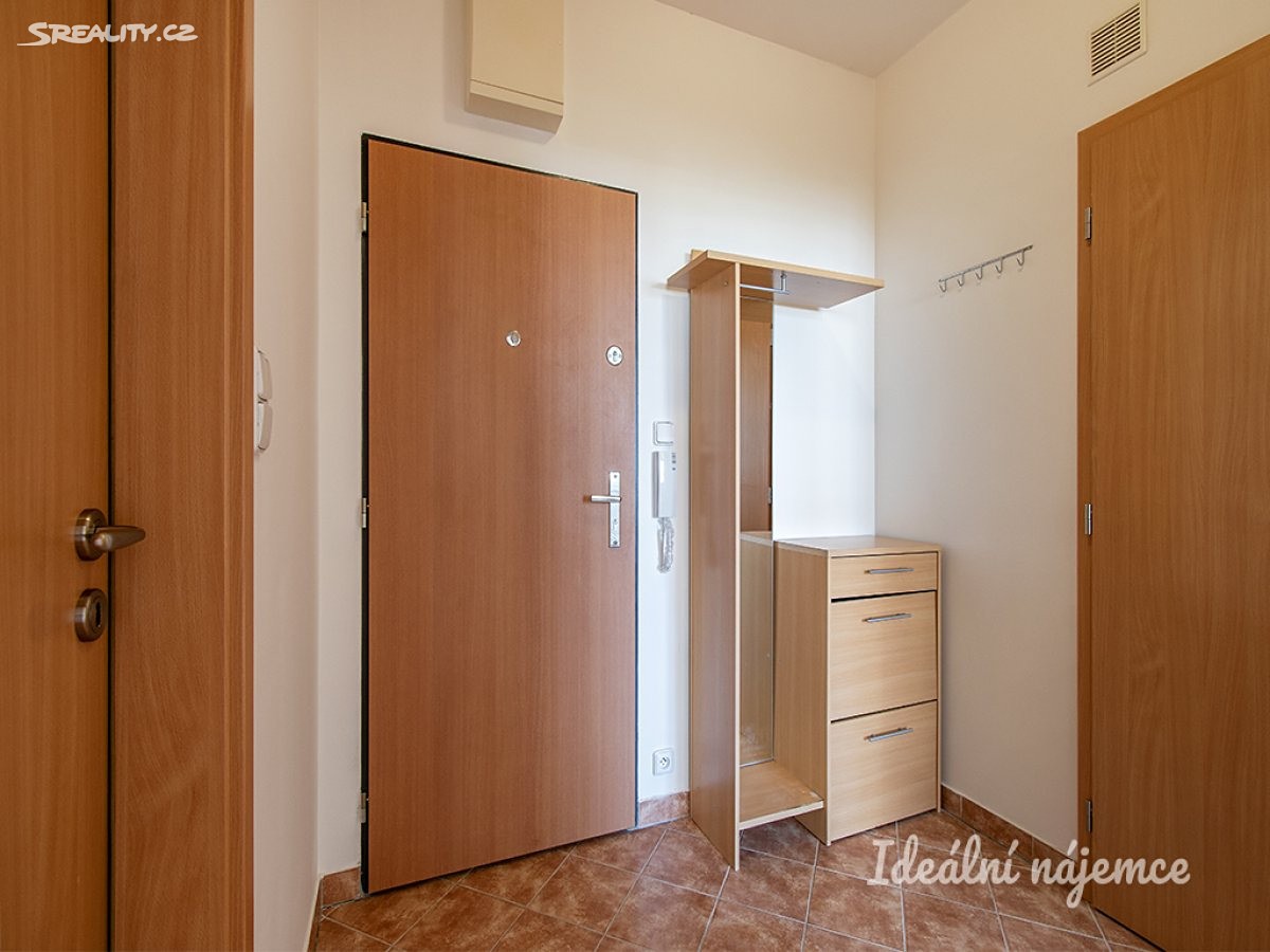 Pronájem bytu 2+kk 51 m², Poděbradská, Praha 9 - Vysočany