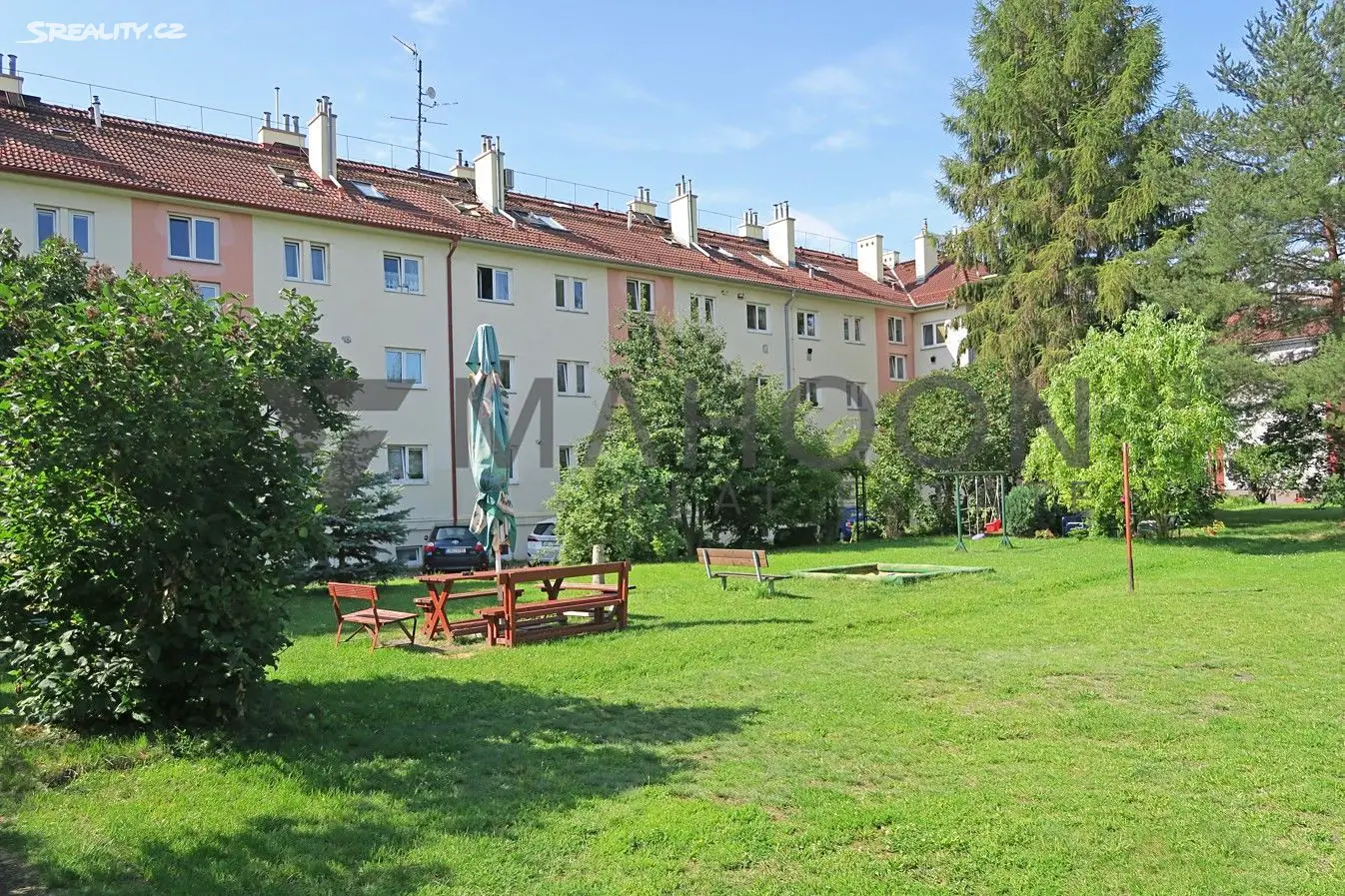 Pronájem bytu 3+1 58 m², Stochovská, Praha 6 - Ruzyně