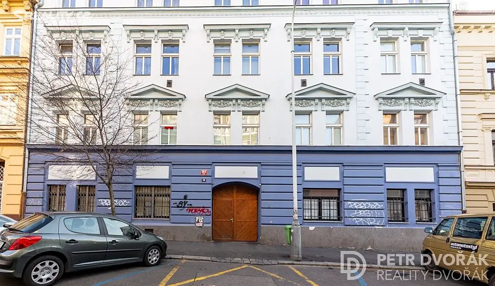 Pronájem bytu 3+1 79 m², Vlkova, Praha 3 - Žižkov