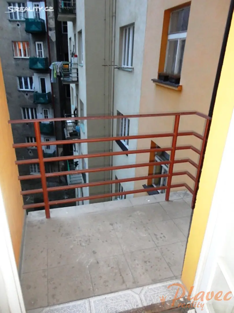 Pronájem bytu 4+1 100 m², Národní obrany, Praha 6 - Bubeneč