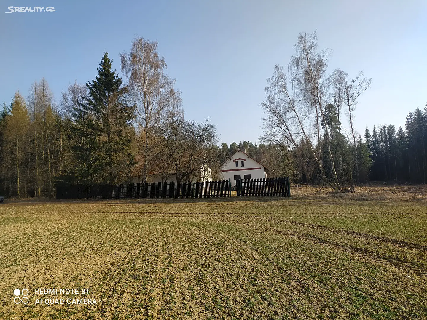 Pronájem  rodinného domu 500 m², pozemek 1 400 m², Dolní Kralovice - Vraždovy Lhotice, okres Benešov
