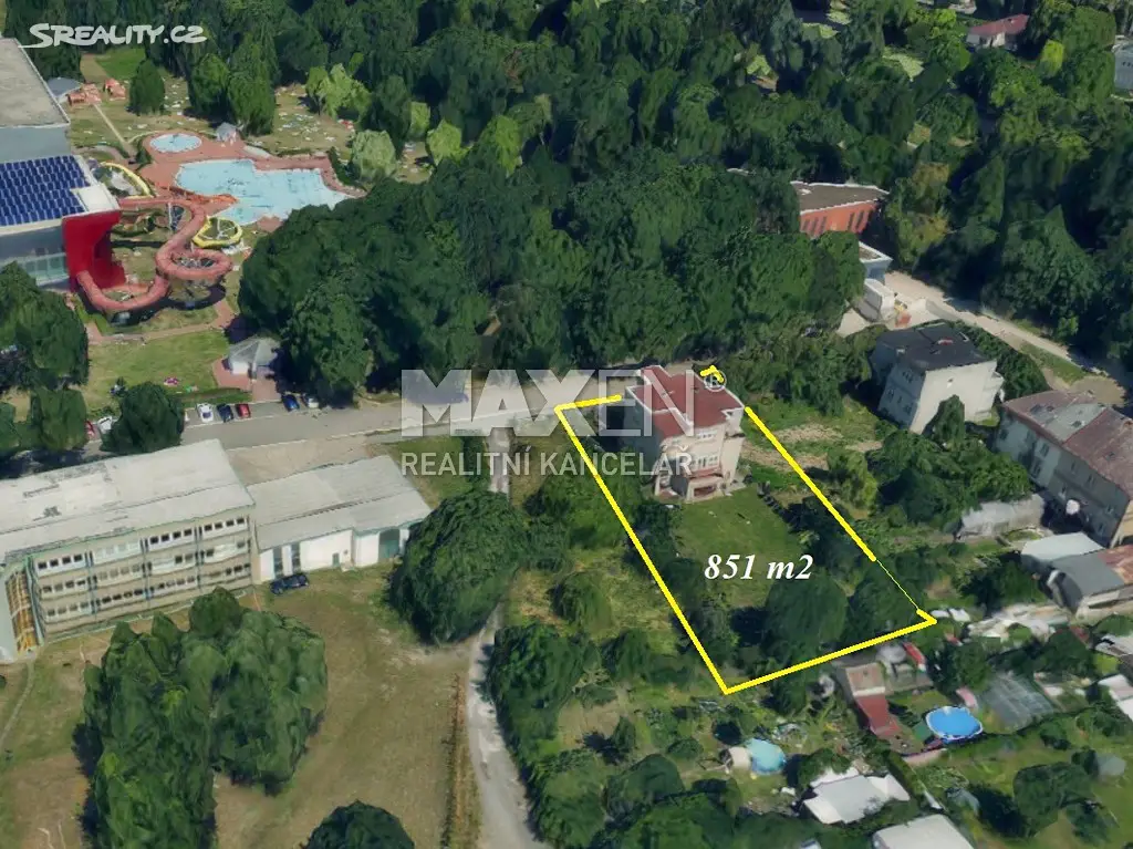 Prodej  vily 450 m², pozemek 851 m², Štolbova, Pardubice - Zelené Předměstí