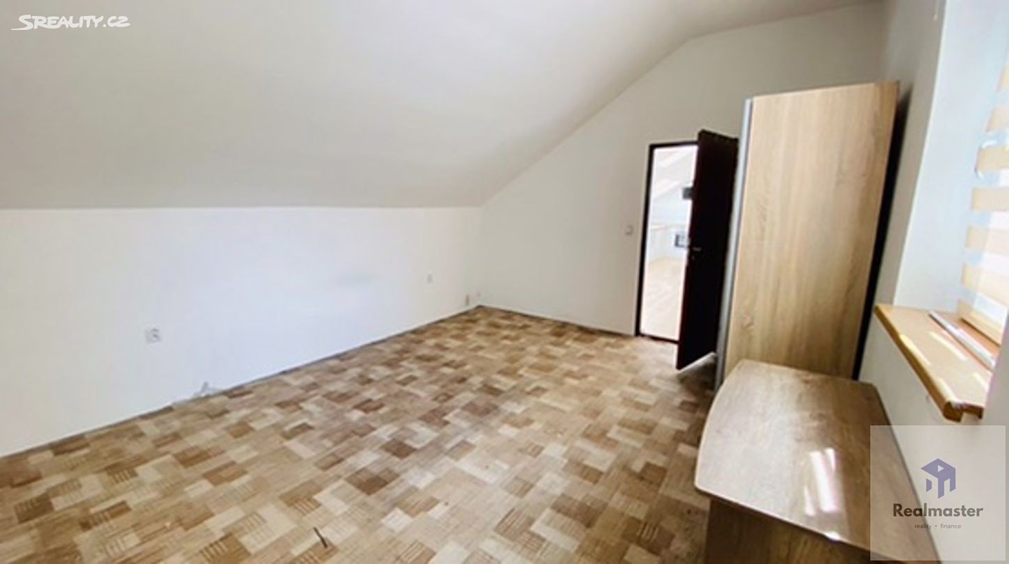 Pronájem bytu 2+1 80 m² (Loft), Velká Hradební, Ústí nad Labem - Ústí nad Labem-centrum