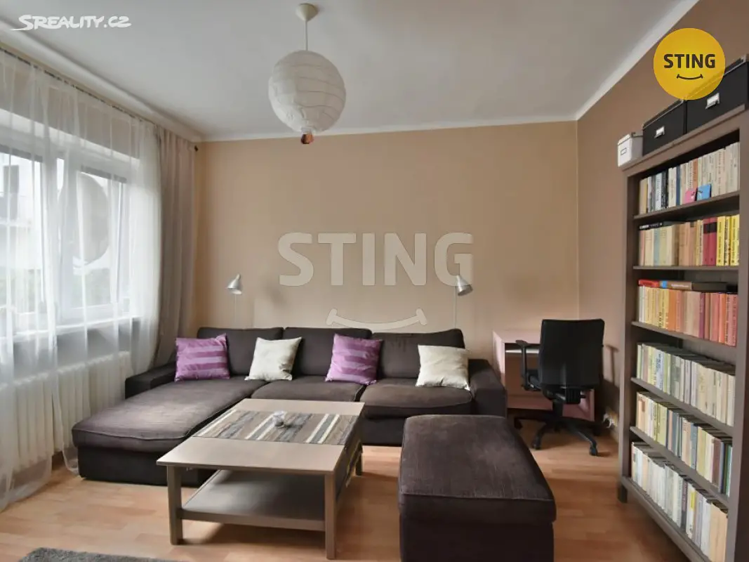 Pronájem bytu 2+1 54 m², Sadová, Zlín