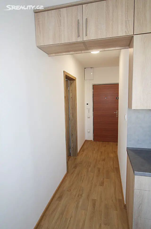 Pronájem bytu 2+kk 47 m², Pod Lipami, Jičín - Valdické Předměstí