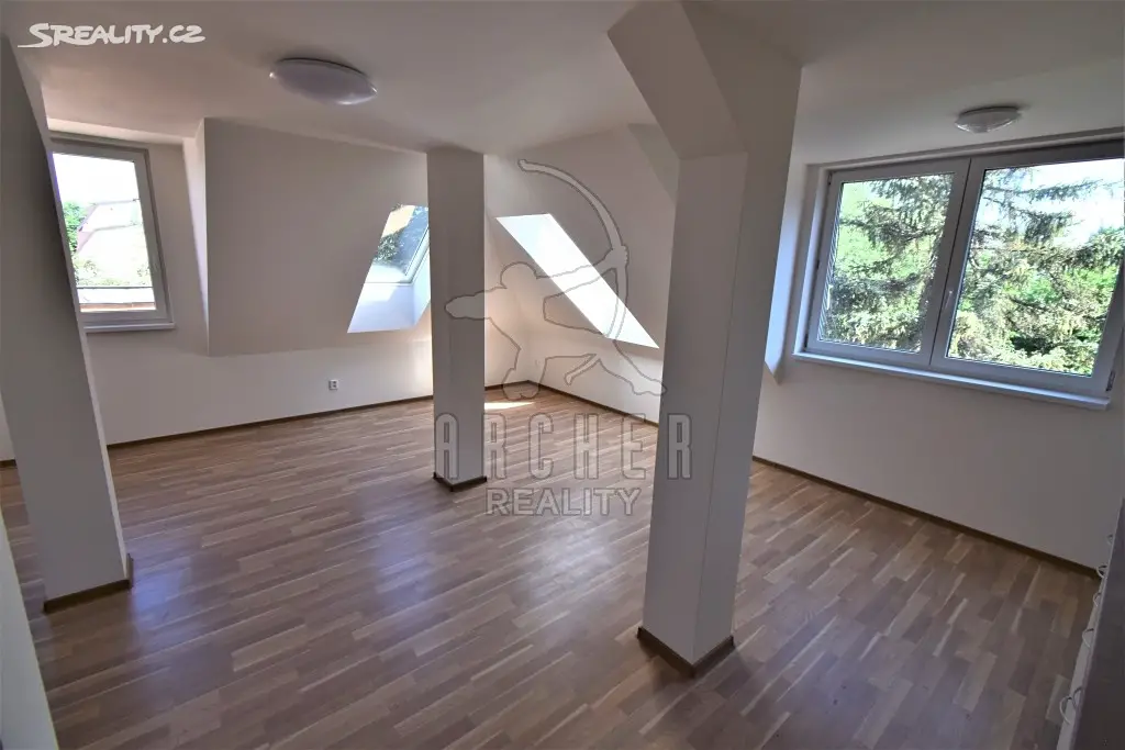 Pronájem bytu 3+kk 72 m², Černokostelecká, Říčany - Radošovice