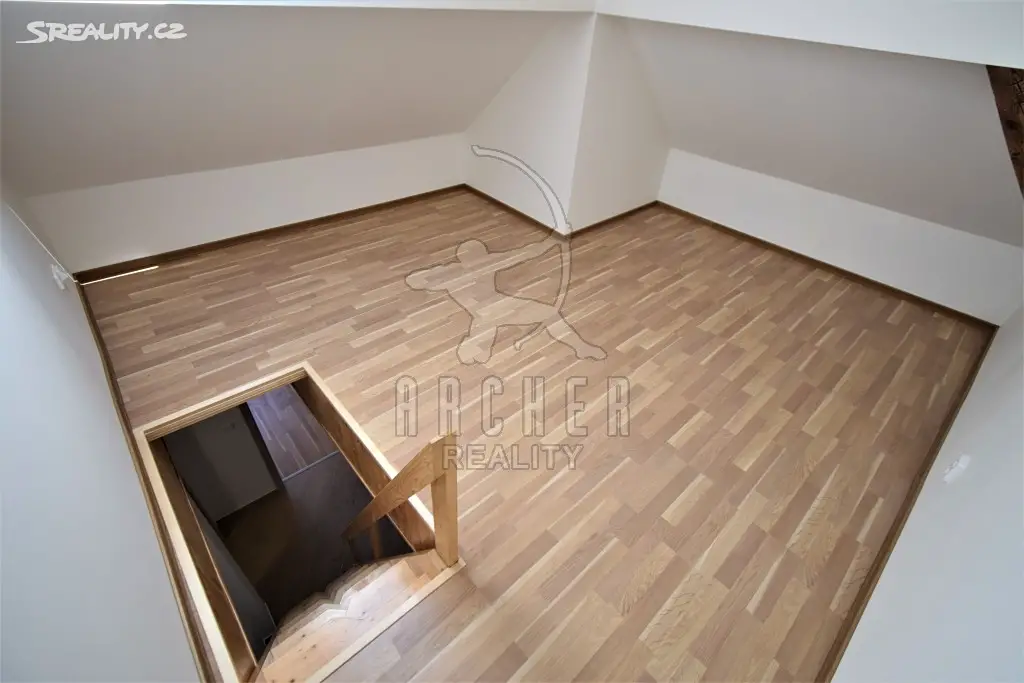 Pronájem bytu 3+kk 72 m², Černokostelecká, Říčany - Radošovice