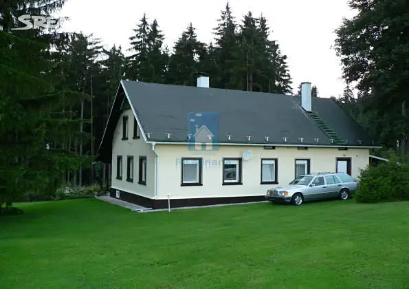 Prodej  rodinného domu 245 m², pozemek 24 773 m², Lesná - Háje, okres Tachov