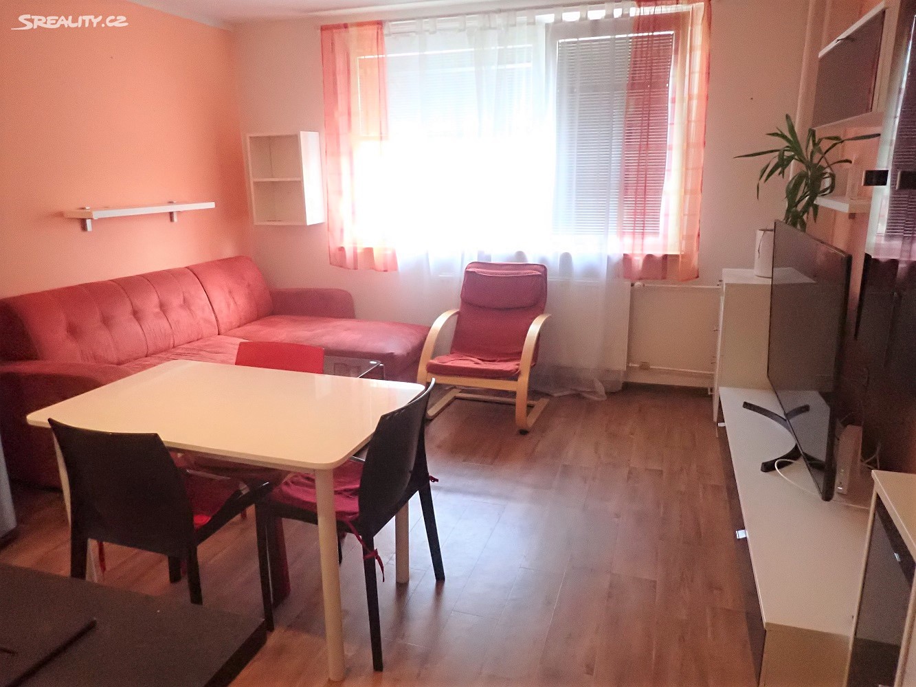Pronájem bytu 2+kk 40 m², Dobiášova, Liberec - Liberec VI-Rochlice