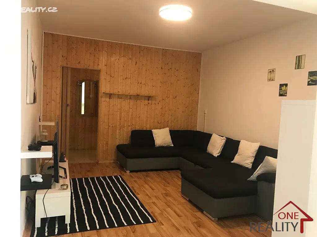 Prodej bytu 3+1 77 m², Benešovo nábřeží, Zlín