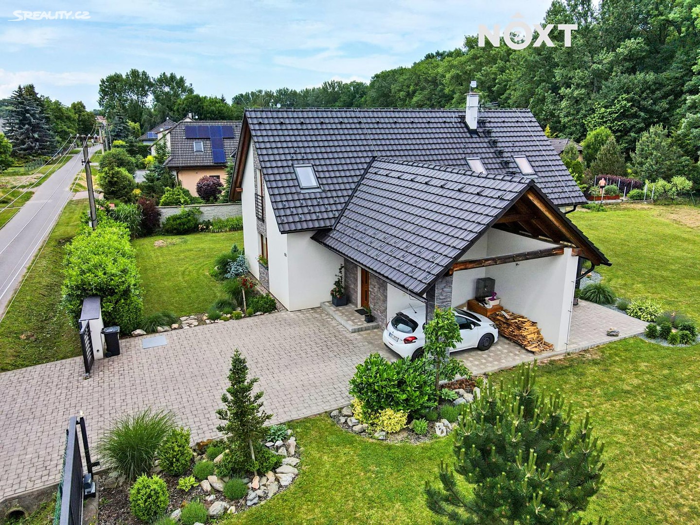Prodej  rodinného domu 188 m², pozemek 1 609 m², Jezbořice, okres Pardubice