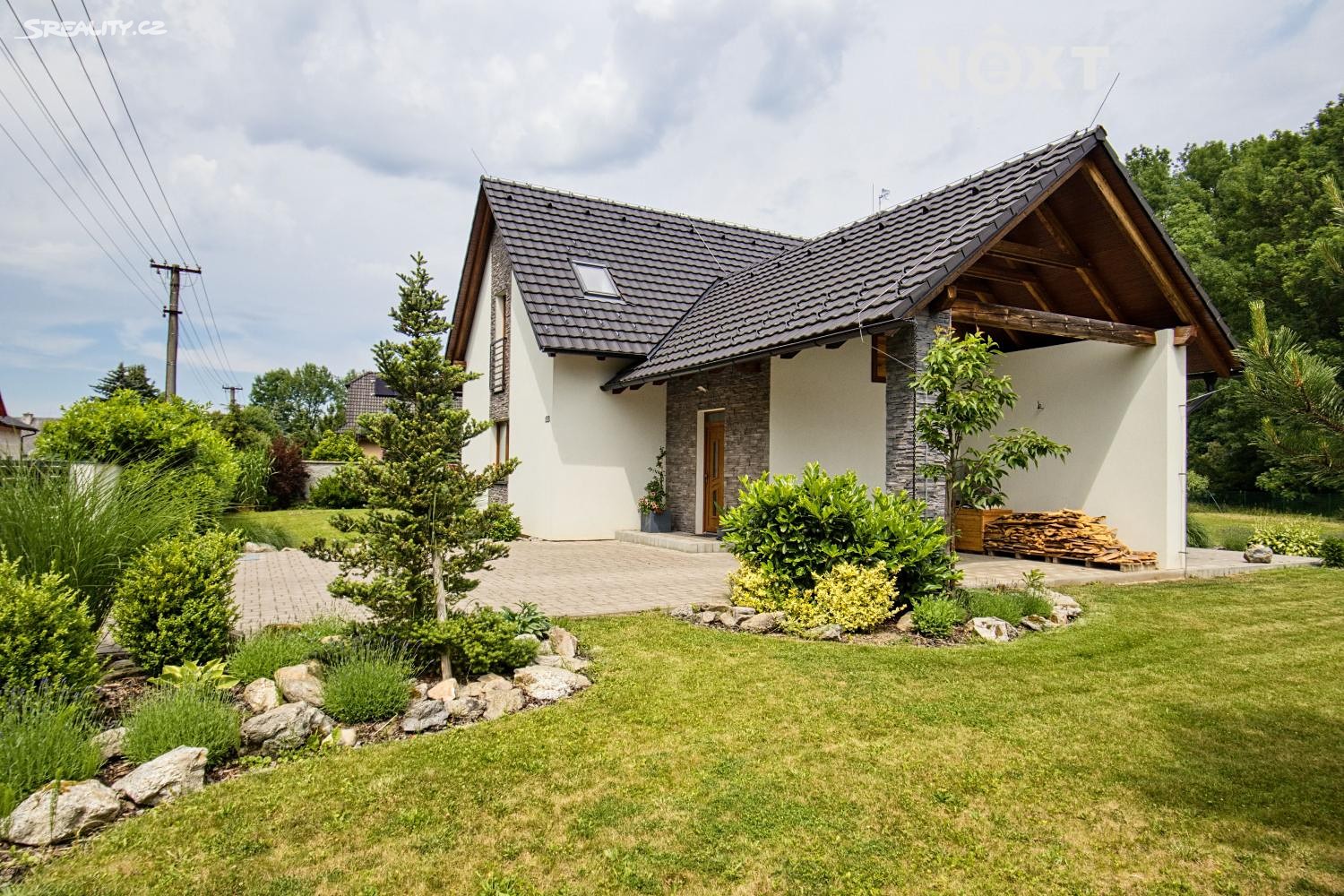Prodej  rodinného domu 188 m², pozemek 1 609 m², Jezbořice, okres Pardubice