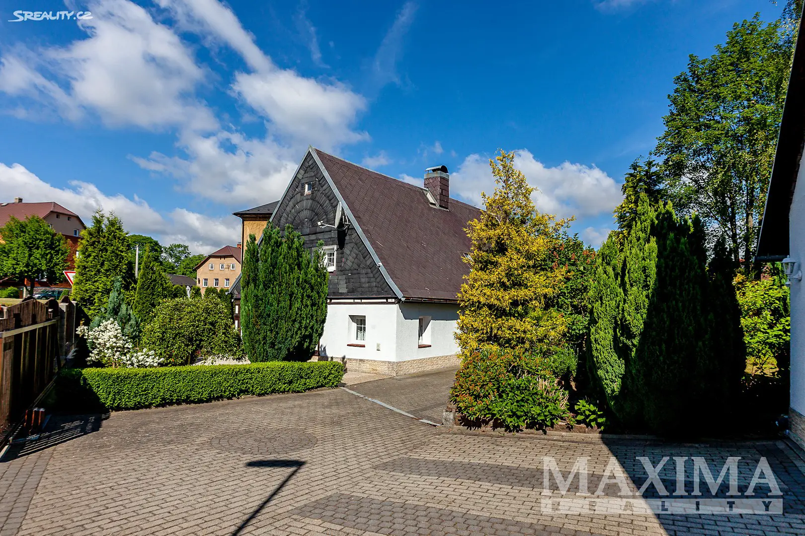 Prodej  rodinného domu 300 m², pozemek 6 725 m², Mikulášovice, okres Děčín